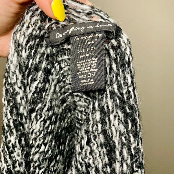 Gray Poncho One Size Fits Most Plus Size White Black - Picture 5 of 5